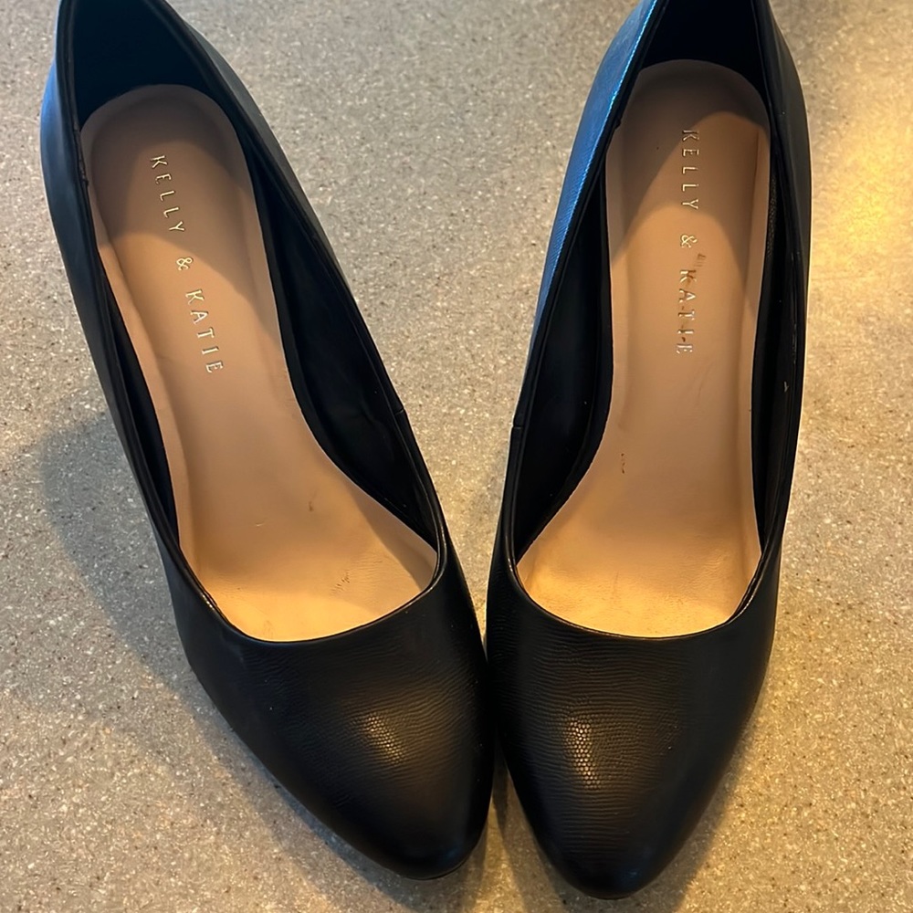Like New Kelly & Katie Heals
